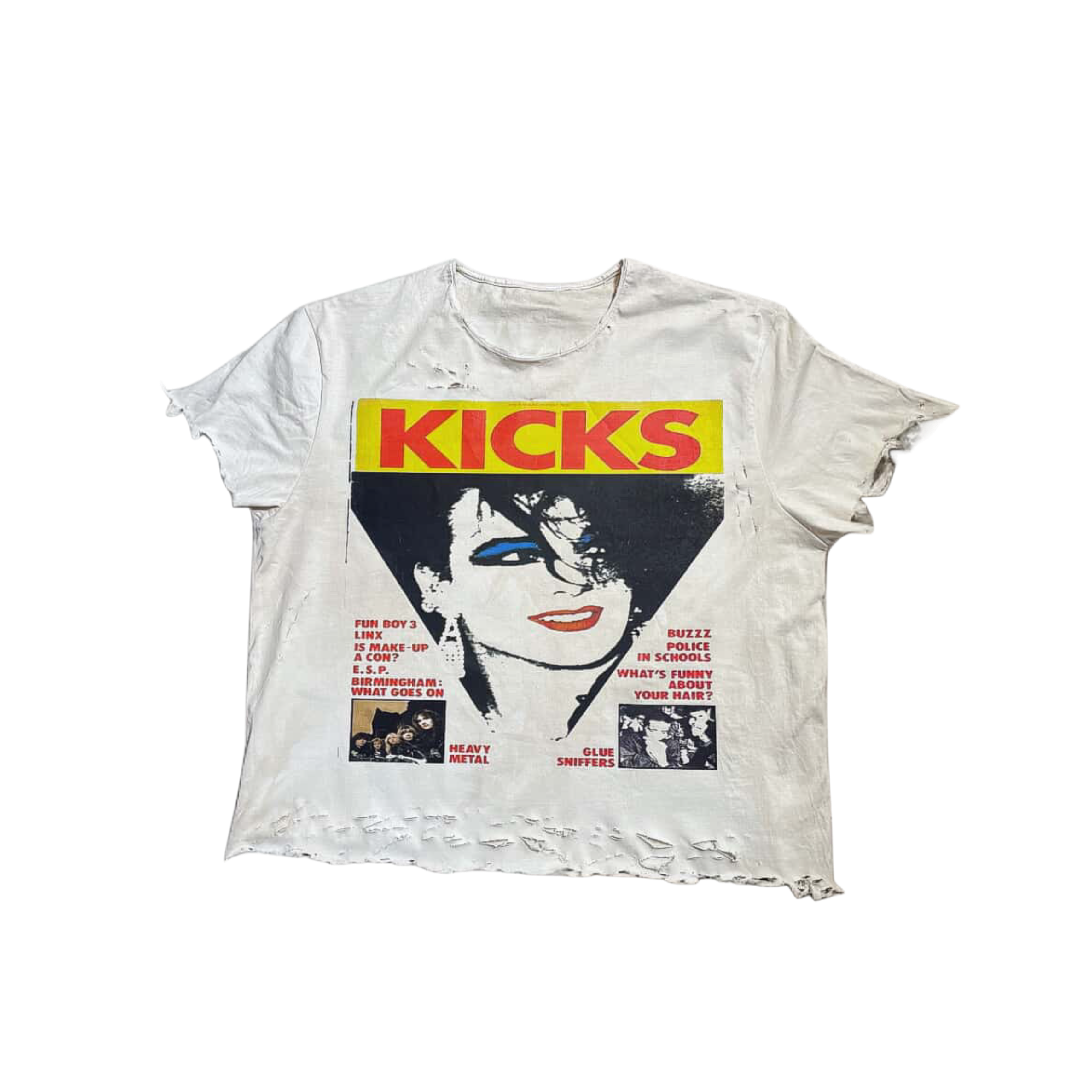 KICKS TEE
